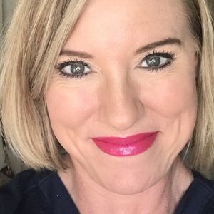 Meet your Posher, Teresa